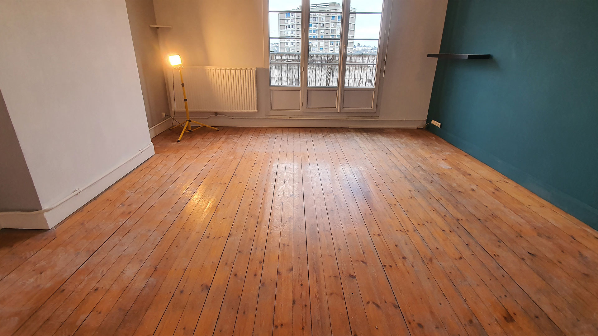 Parquet ancien à rénover